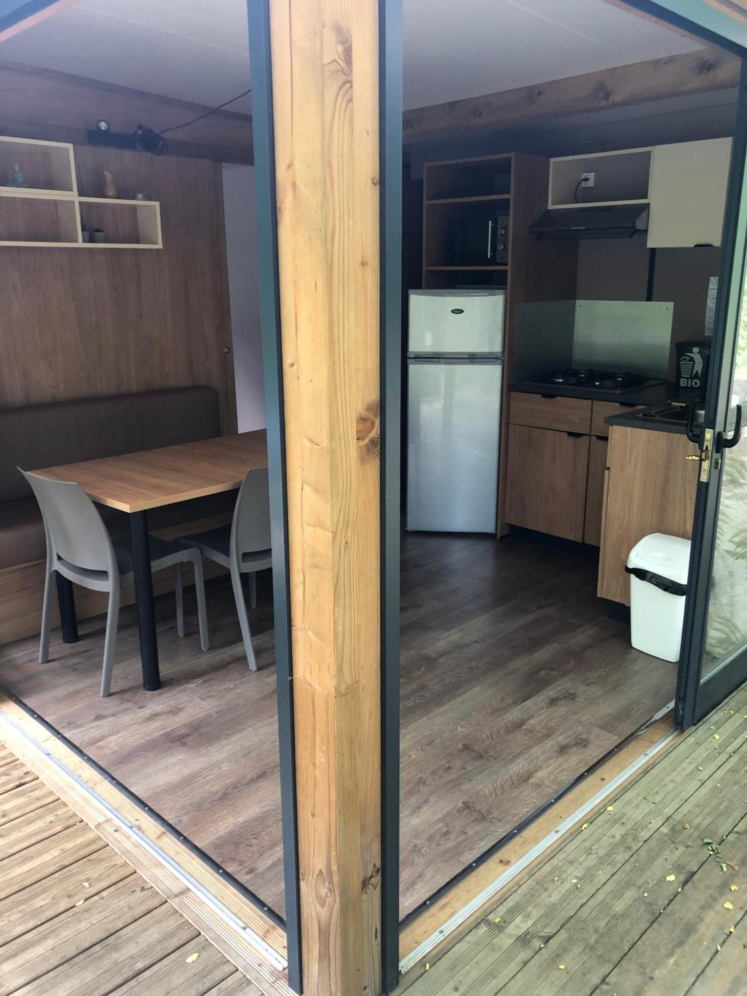 Camping Les Berges Du Doux Colombier-le-Vieux Buitenkant foto